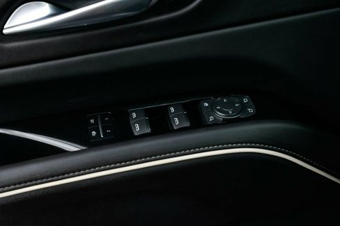 Used 2021 Cadillac Escalade ESV Premium Luxury image 43
