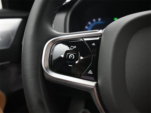 Used 2024 Volvo XC90 B6 Ultimate w/ Lounge Package image 26