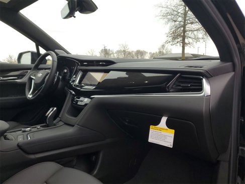 New 2025 Cadillac XT6 Sport w/ Technology Package image 30