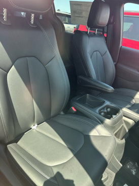 New 2026 Chrysler Voyager LX image 5