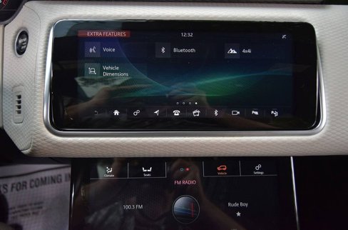 Used 2019 Land Rover Range Rover Velar S image 33