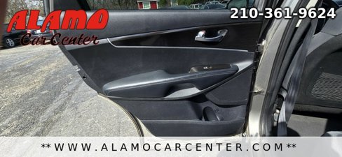Used 2019 Kia Sorento FWD V6 image 37