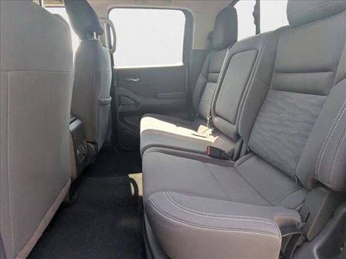 Used 2023 Nissan Frontier SV w/ SV Convenience Package image 18