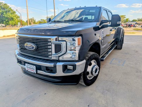 Used 2022 Ford F350 Lariat w/ Lariat Value Package image 5