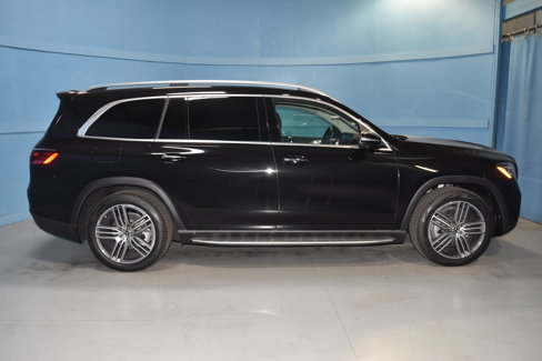 New 2026 Mercedes-Benz GLS 450 4MATIC image 21