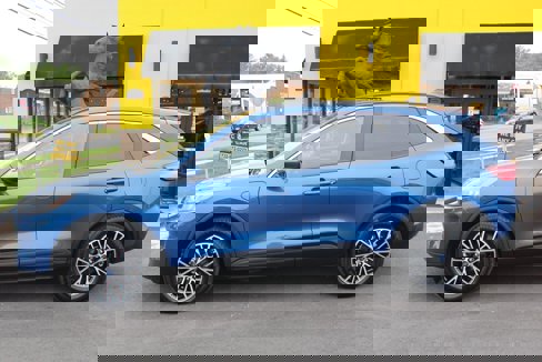 Used 2022 Ford Escape SEL w/ Technology Package image 22