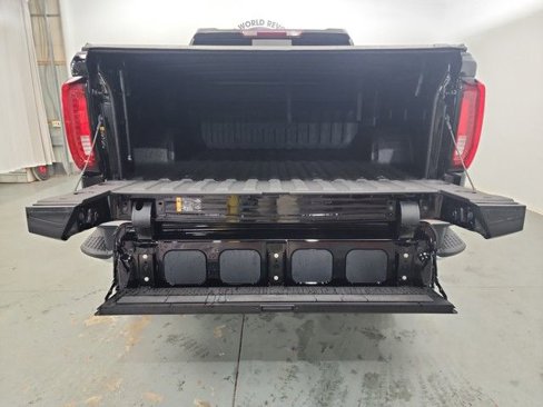 Used 2023 GMC Sierra 1500 SLT w/ SLT Premium Package image 9