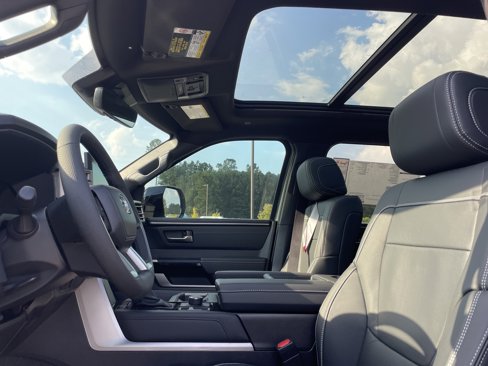 New 2026 Toyota Tundra Limited image 4