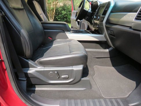 Used 2019 Ford F250 Lariat w/ Lariat Value Package image 14