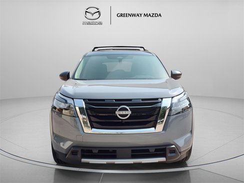 Used 2025 Nissan Pathfinder Platinum w/ Cargo Package image 2