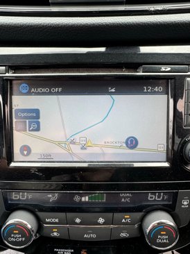 Used 2017 Nissan Rogue SL w/ SL Premium Package image 17