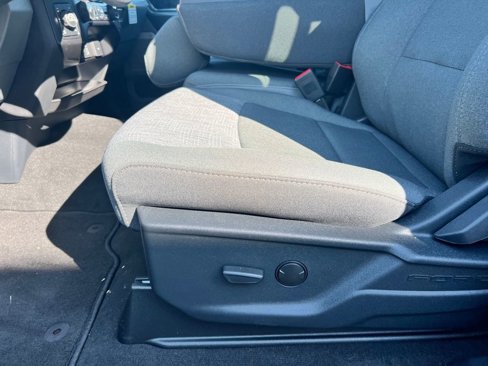 New 2025 Ford F350 XLT w/ Black Appearance Package image 7