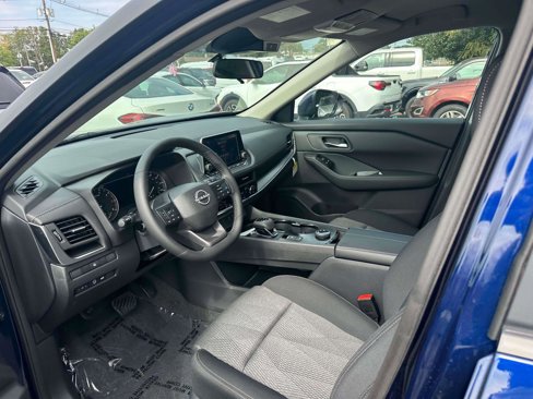 Used 2026 Nissan Rogue SV image 14