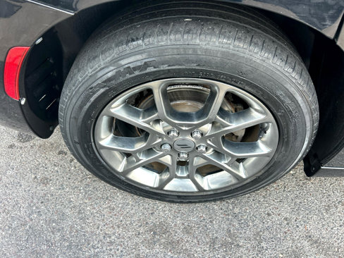 Used 2017 Dodge Charger SXT w/ AWD Plus Group image 32