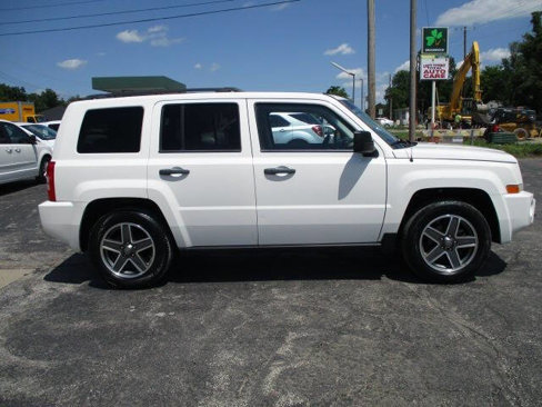 Used 2009 Jeep Patriot Sport image 10