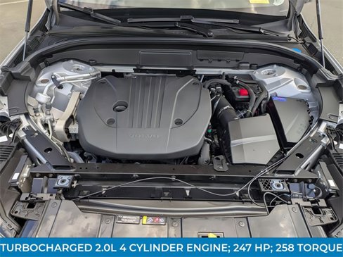 Used 2023 Volvo XC60 B5 Plus w/ Climate Package image 33