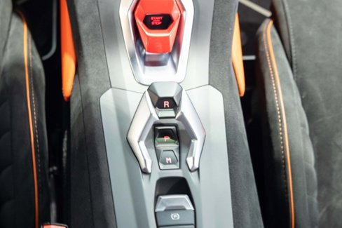 Used 2022 Lamborghini Huracan STO image 17