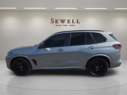 Used 2024 BMW X5 M60i w/ Executive Package image 2