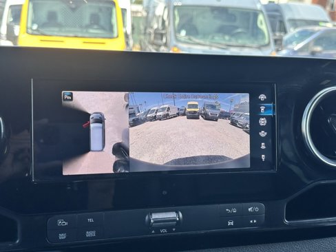 Used 2022 Mercedes-Benz Sprinter 2500 image 24