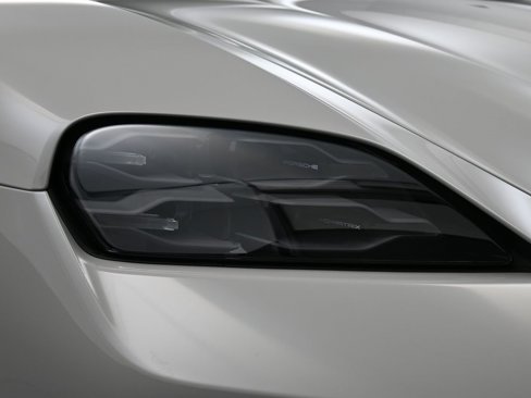 New 2025 Porsche Taycan 4S image 14