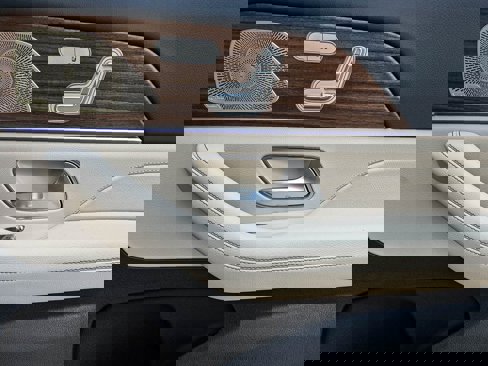 New 2026 Mercedes-Benz GLS 450 4MATIC image 41