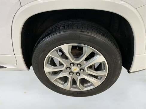 Used 2018 Chevrolet Traverse Premier w/ LPO, 'HIT The Road' Package image 18