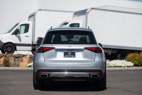 Used 2025 Mercedes-Benz GLE 450 4MATIC image 4