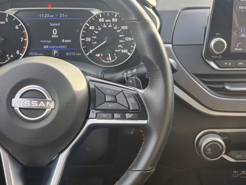 Used 2023 Nissan Altima 2.5 SR image 13