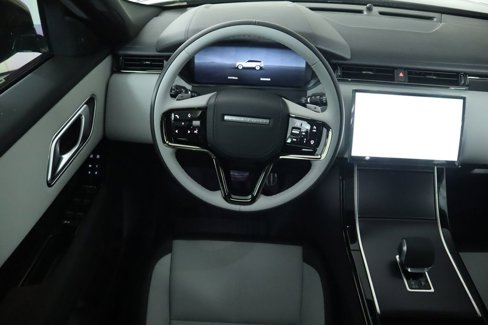 New 2026 Land Rover Range Rover Velar Dynamic SE image 11