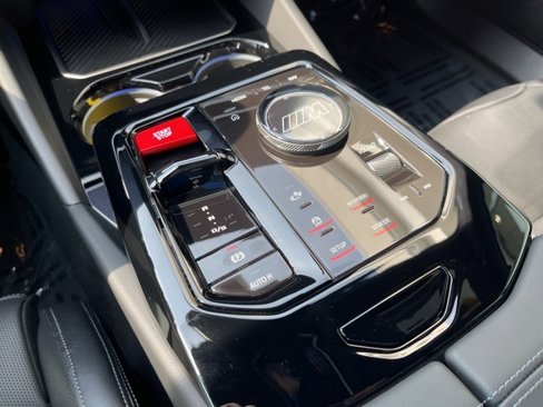 Used 2025 BMW M5 w/ Carbon Package image 22