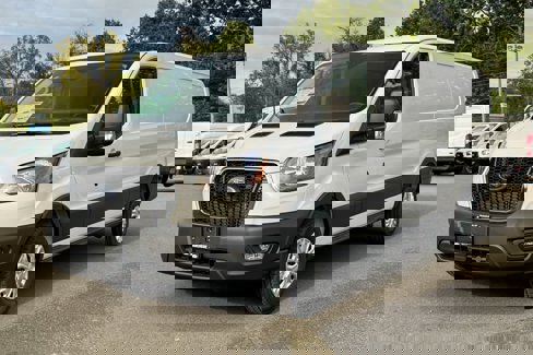 New 2025 Ford Transit 250 Low Roof image 7