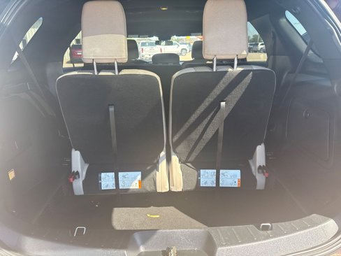 Used 2019 Ford Explorer XLT w/ Equipment Group 201A image 28