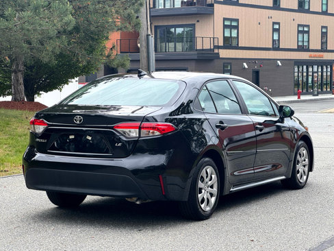 Used 2023 Toyota Corolla LE image 6