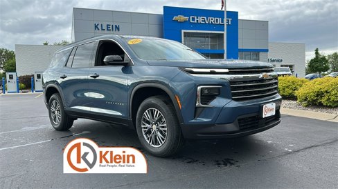 New 2025 Chevrolet Traverse LT w/ LPO, Floor Liner Package image 1