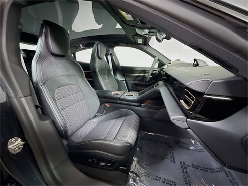 Used 2025 Porsche Taycan 4S image 21