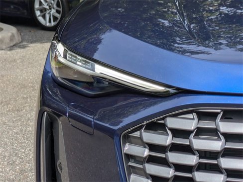 New 2025 Audi Q5 Premium Plus image 10