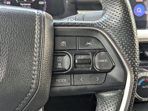 Used 2024 Toyota Tacoma TRD Off-Road image 17