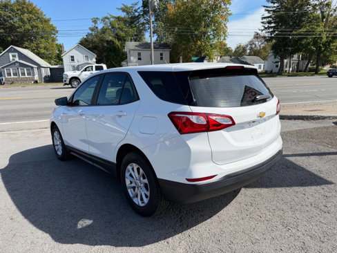 Used 2020 Chevrolet Equinox LS image 3