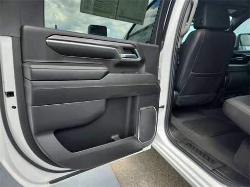 Used 2024 Chevrolet Silverado 2500 LTZ image 29