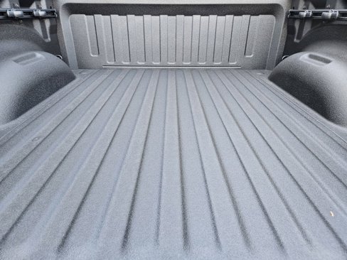 New 2026 RAM 1500 4x4 Crew Cab image 30
