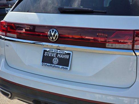Used 2024 Volkswagen Atlas SE image 16