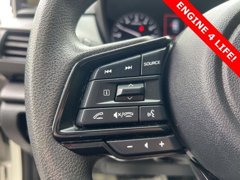 Used 2024 Subaru Crosstrek 2.0i Premium image 10