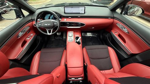 Used 2024 Genesis GV70 2.5T w/ Sport Prestige Package image 18