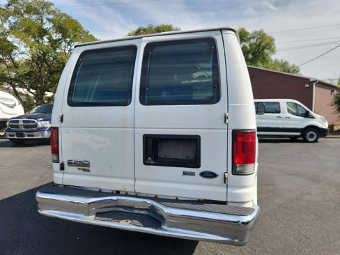 Used 2013 Ford E-250 and Econoline 250 Extended image 5