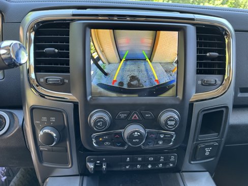 Used 2018 RAM 2500 Laramie w/ Sport Appearance Group image 30