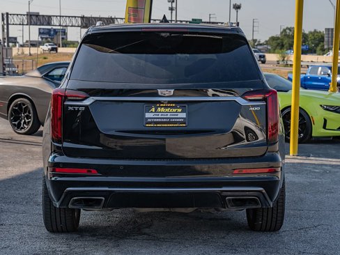 Used 2021 Cadillac XT6 Premium Luxury w/ Platinum Package image 6