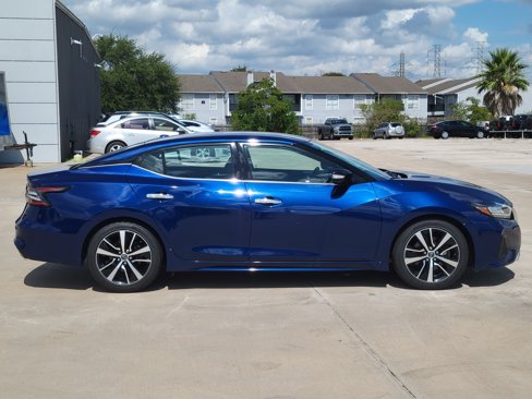 Used 2023 Nissan Maxima SV w/ Floor Mat Group image 3