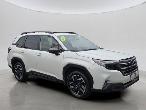 Certified 2025 Subaru Forester Limited image 31