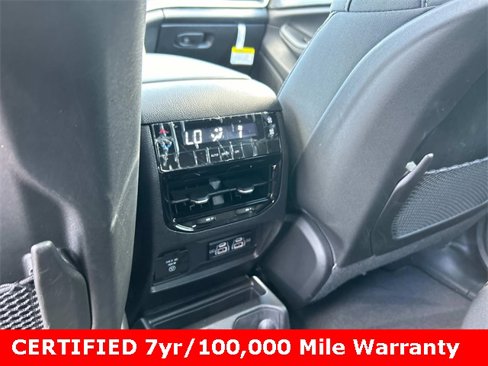 Certified 2025 Jeep Grand Cherokee L Laredo w/ Luxury Tech Group I image 15