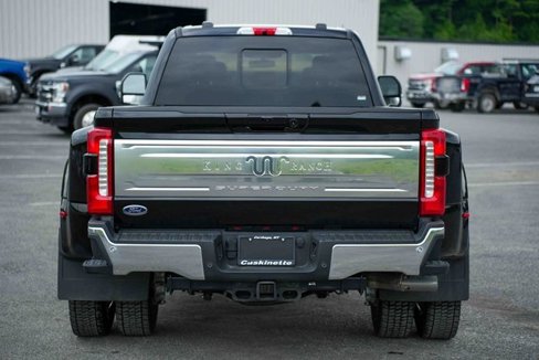 Used 2025 Ford F450 King Ranch w/ Chrome Package image 6